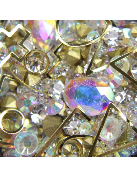 MIX CRISTALE FAȚETATE TRANSPARENTE SI ORNAMENTE UNGHII