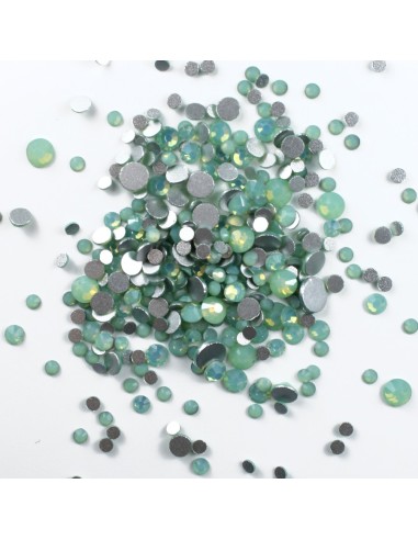 CRISTALE FAȚETATE VERNIL OPAC CU REFLEXII CF24