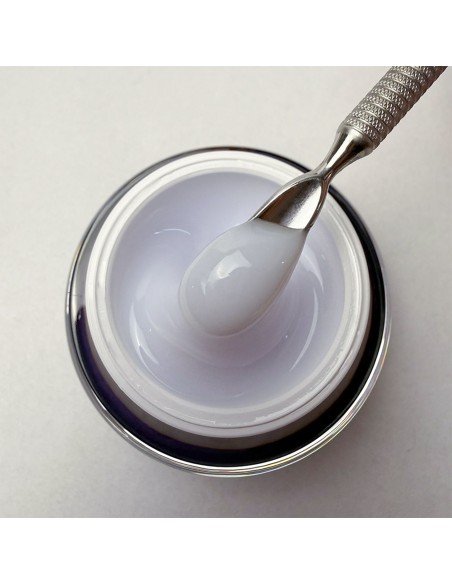 GELAXYO MILKY GREY- 50ml Gel autonivelant  de construcție cu subton gri pentru degradeuri - eleganță rece și naturală